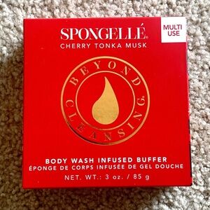Spongelle Cherry Tonka Musk Body Wash Sponge NEW
